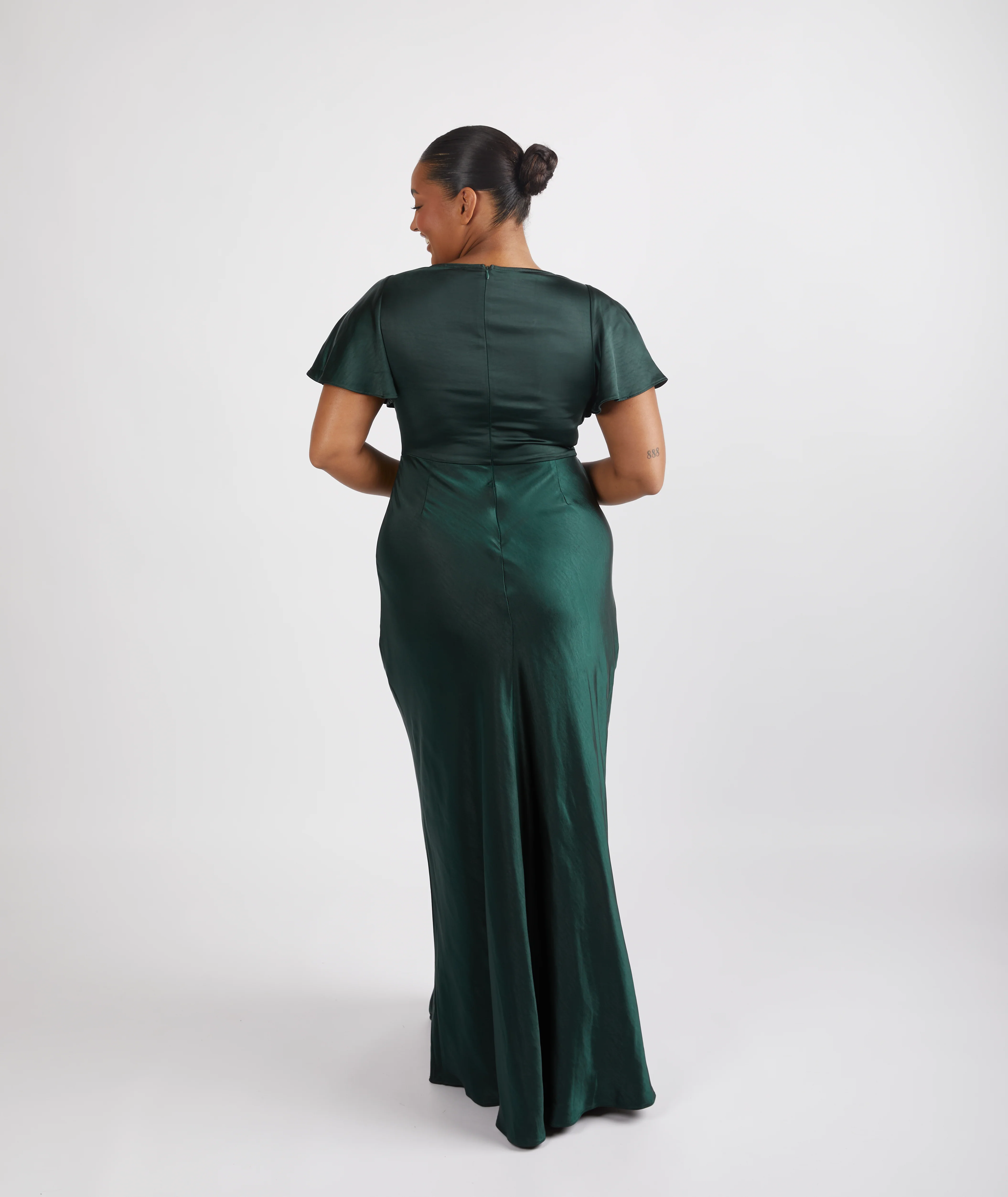 Cowl Flutter Sleeve Satin Bridesmaid Dress - Emerald - Image 3