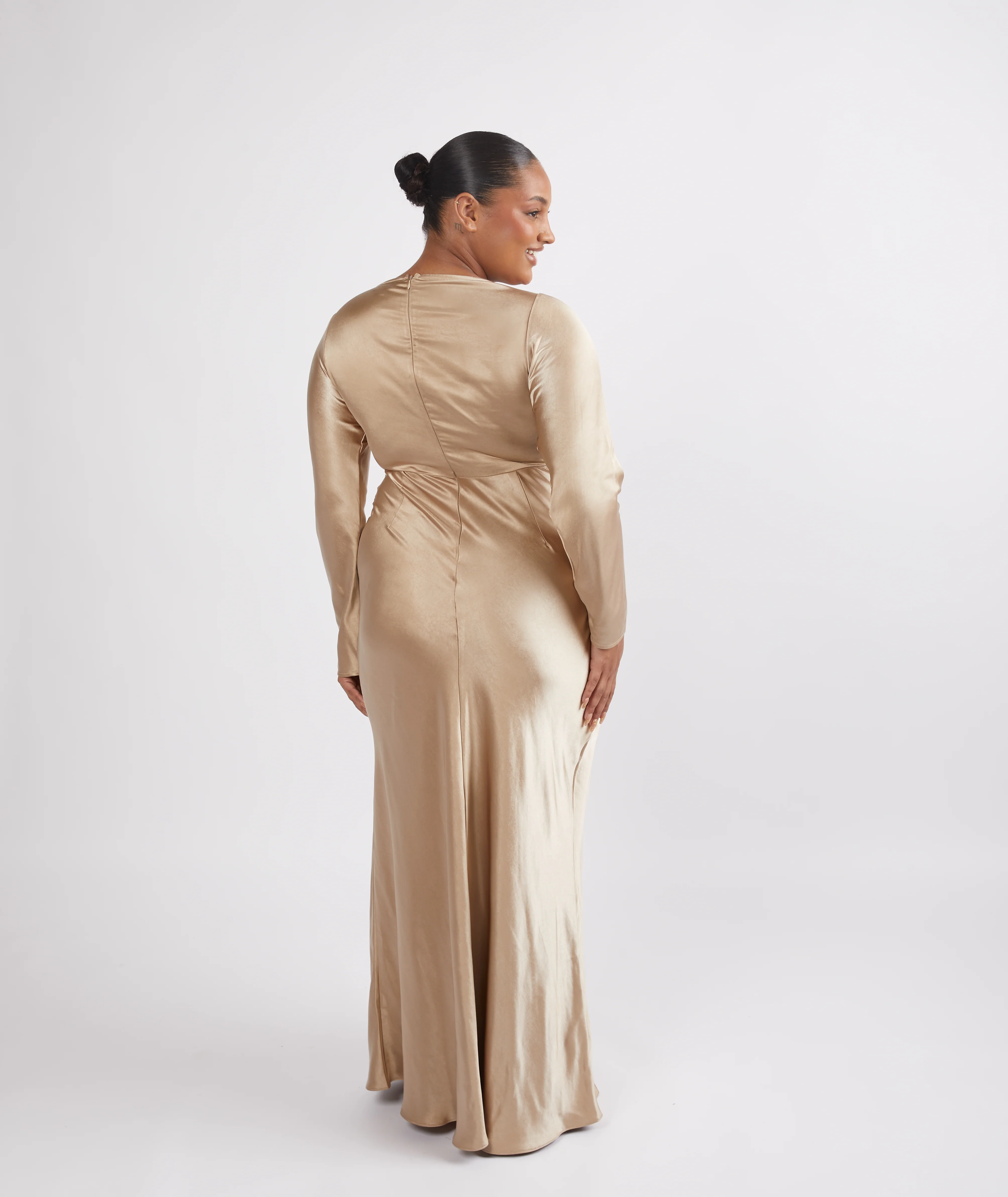 Cowl Long Sleeve Satin Bridesmaid Dress - Champagne - Image 7