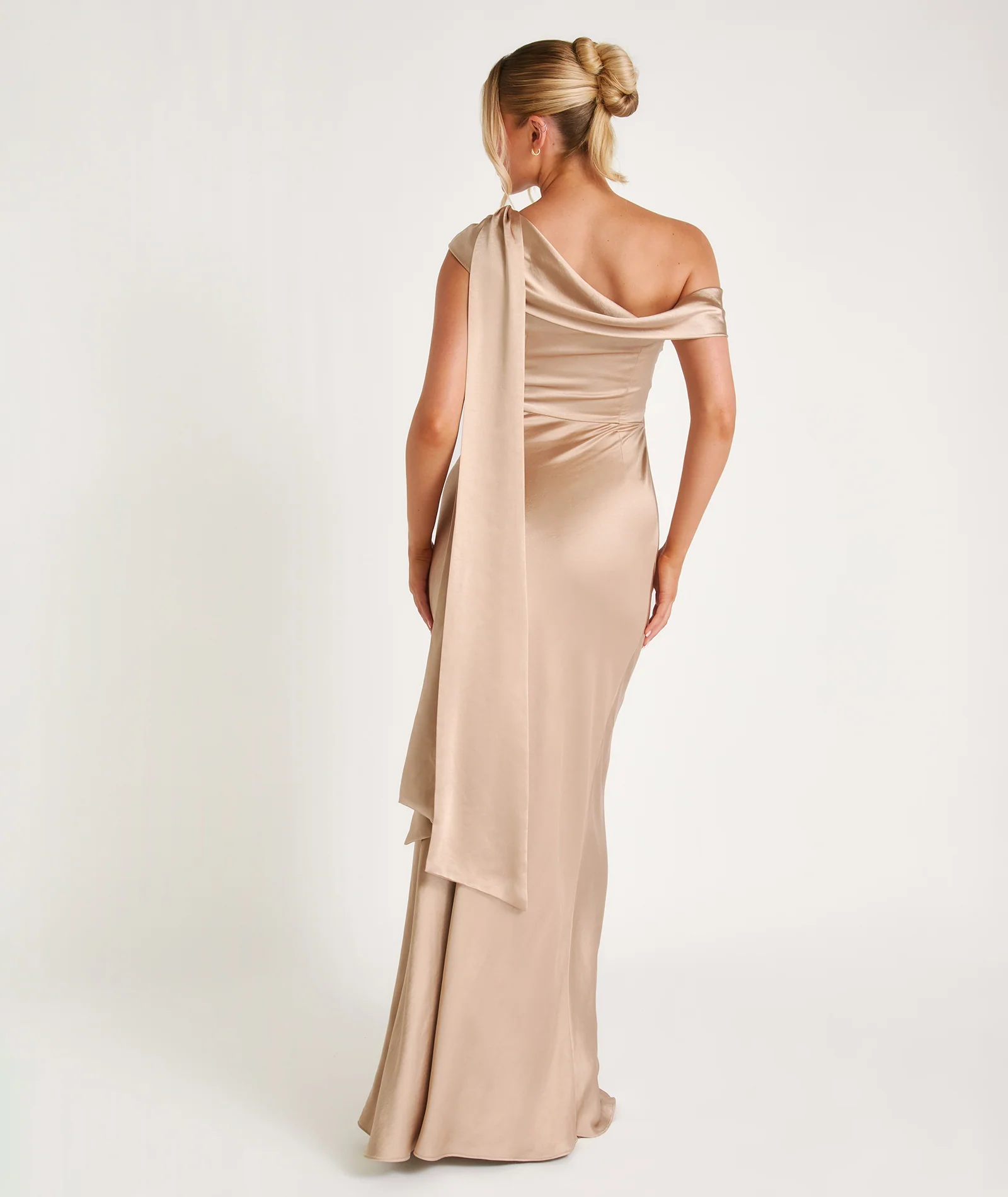 One Shoulder Drape Satin Bridesmaid Dress - Champagne - Image 5